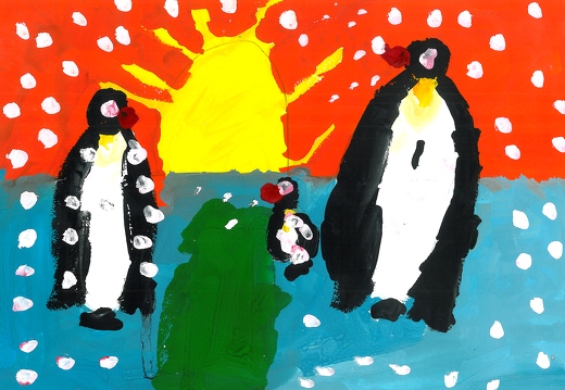 Три пингвина у воды