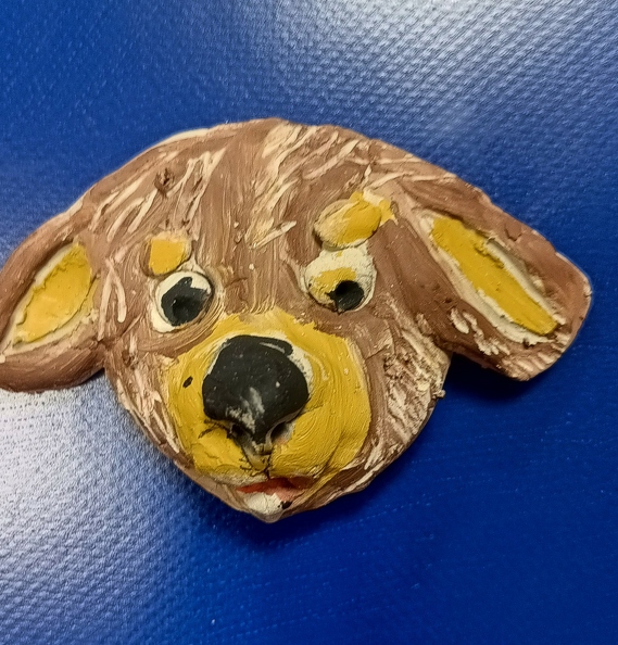 4-4814.Крепель Марк .Вік 8 років.Такса.Номінація скульптура.Техніка глина_.jpg