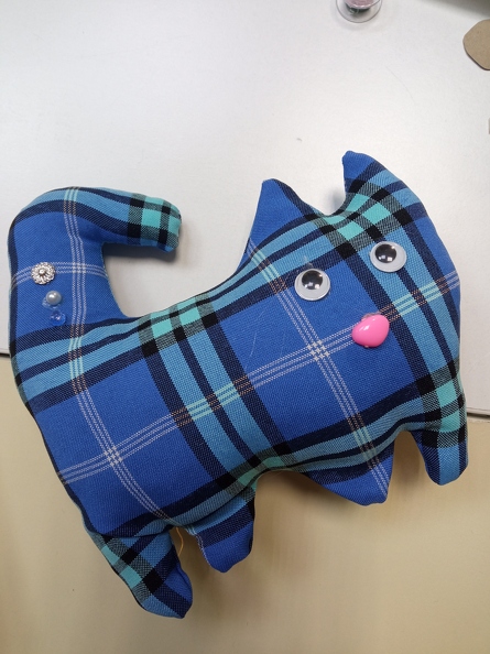 05-Катерина Дяченко. М_яка іграшка _Котик_. Габардин. 1 місце. 7 р..jpg