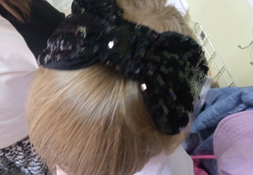 Ободок в стилі бурлеск